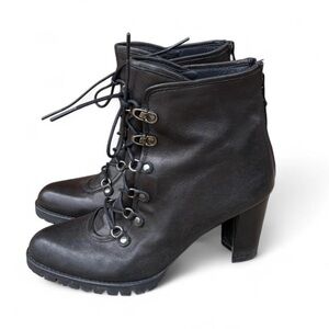 Stuart Weitzman  Black Leather Lace Up Combat Ankle Boot Size 8